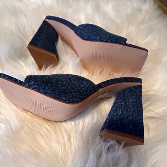 Boho Chic Vibes: Styled in Johnny Was Elegance 🌺✨ - Picture 10 of 12